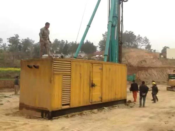 连云如何判断水冷式机油散热器密封件是否需要更换？